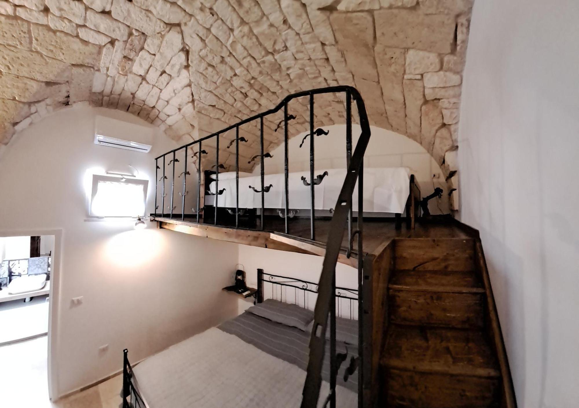 Petrakis House Hotel Ostuni Exterior photo