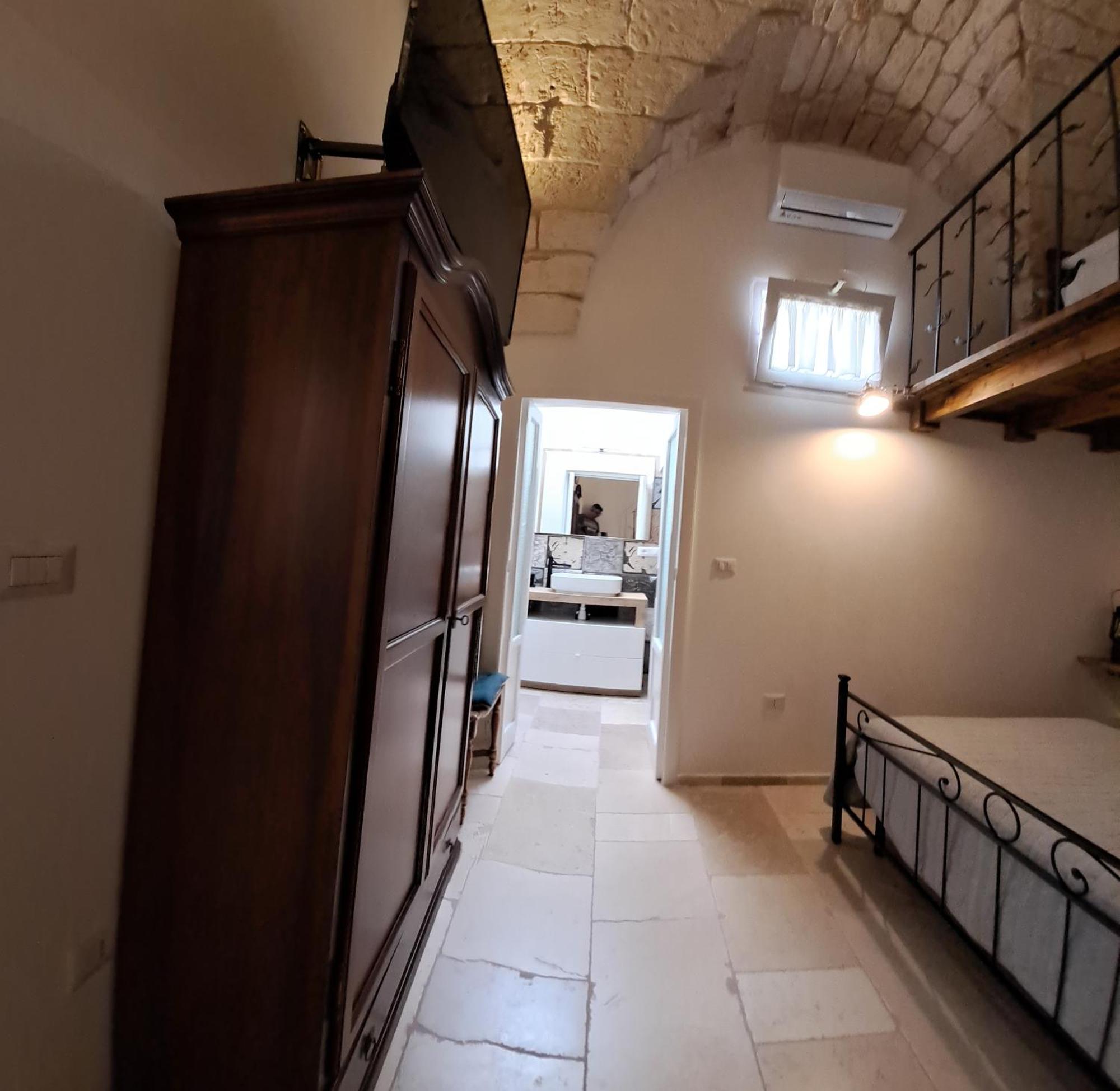 Petrakis House Hotel Ostuni Exterior photo