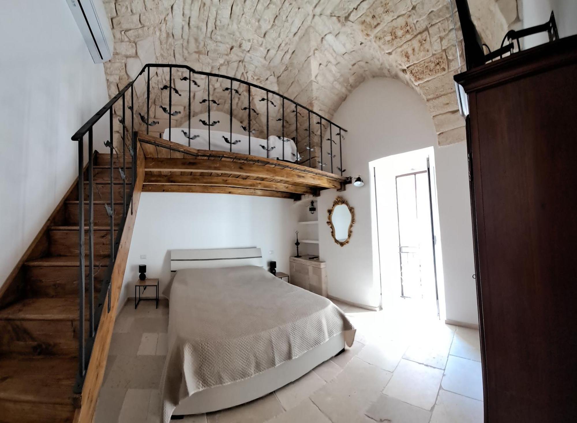 Petrakis House Hotel Ostuni Exterior photo